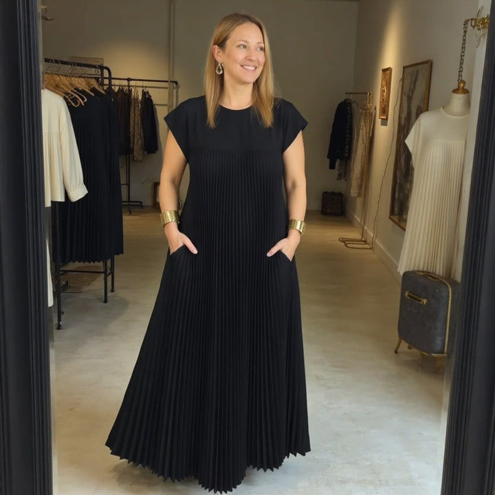 Duttini | Chic Flowy Pleated Maxi Dress Cocktail Made to Turn Heads