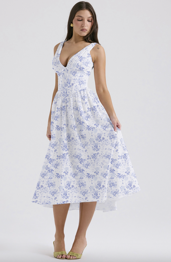 Duttini | Elegant Wedding Guest Dress Summer 2026 in a Flattering Cut