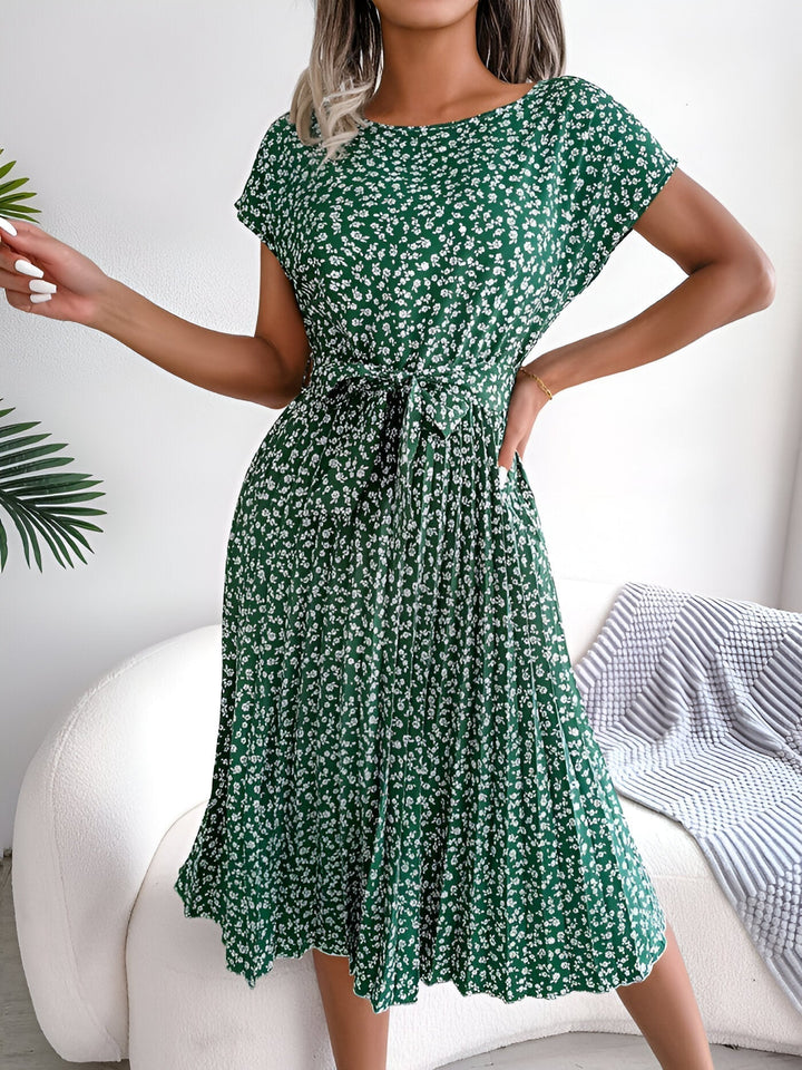 Duttini | Graceful Flower Pleated Elegance Dress for Effortless Elegance