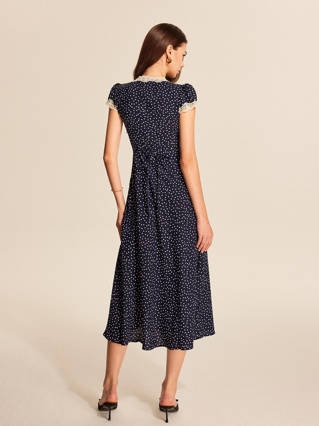 Duttini | Feminine Polka Dot Lace Trim V-Neck Cap Sleeve Midi Dress