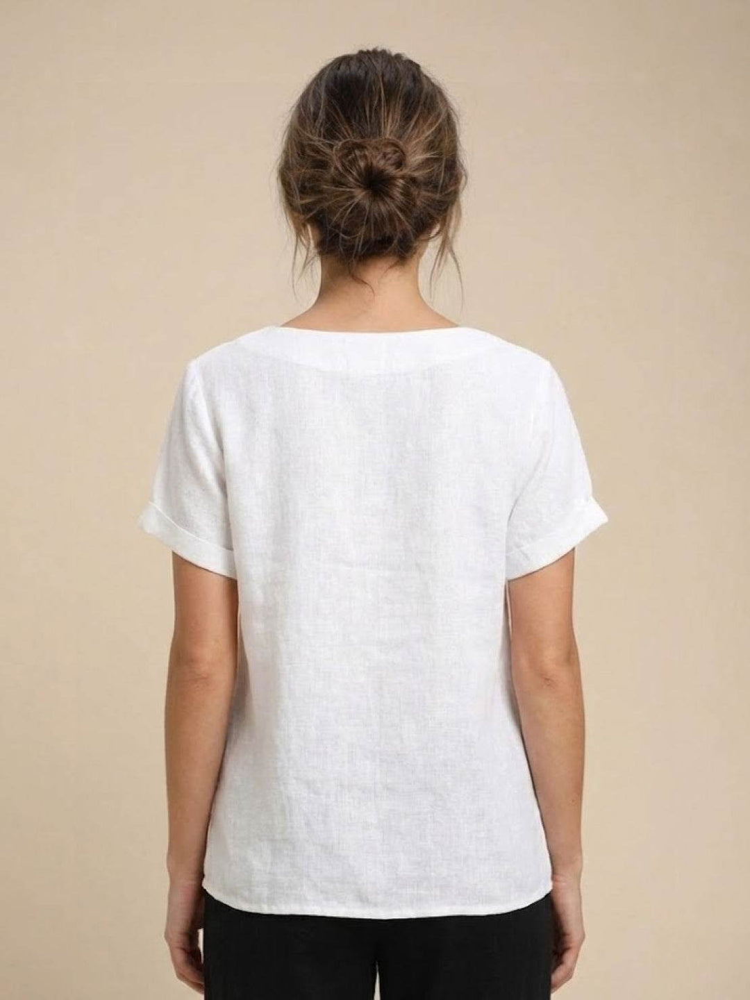 Duttini | Casual Scoop Neck Button Detail Short Sleeve Top