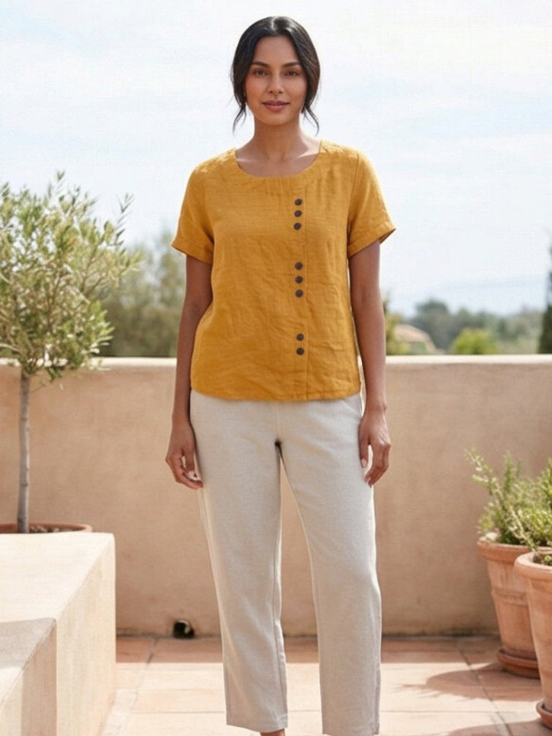 Duttini | Casual Scoop Neck Button Detail Short Sleeve Top