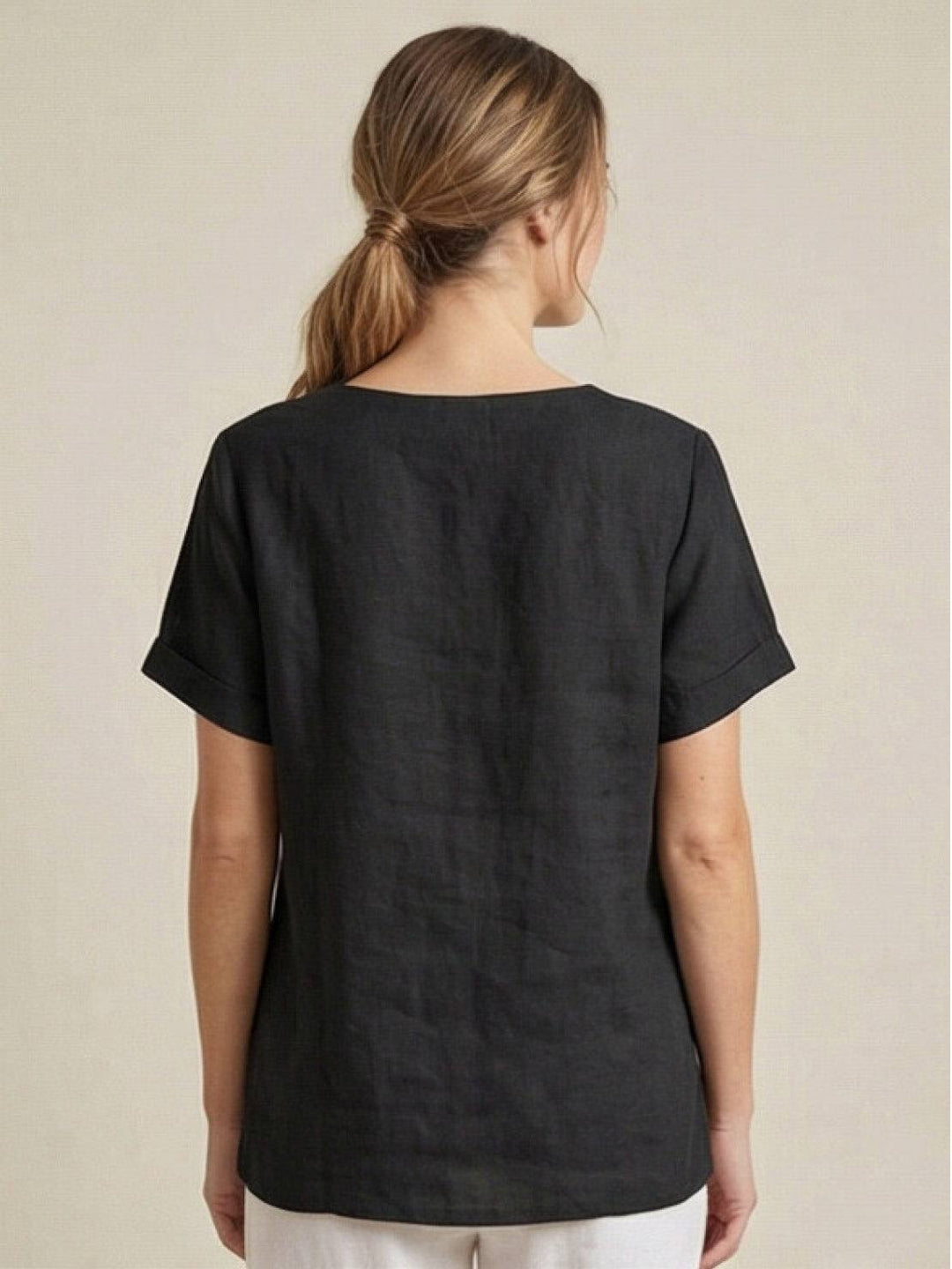 Duttini | Casual Scoop Neck Button Detail Short Sleeve Top