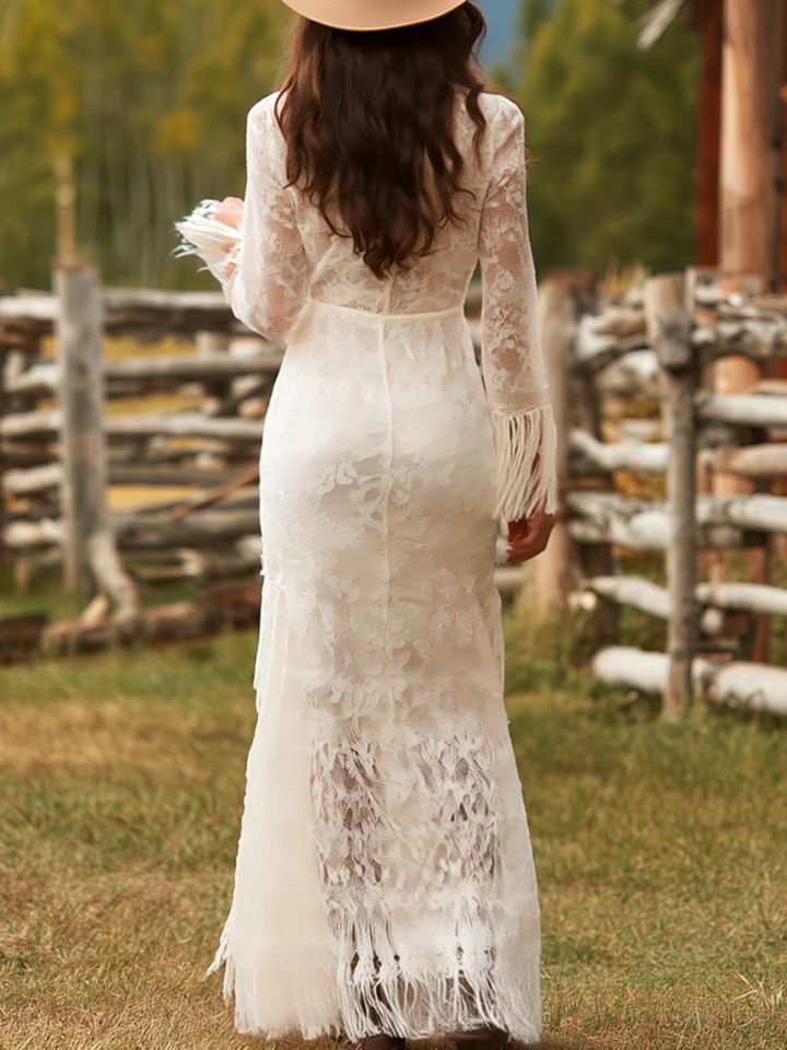 Duttini | White Lace V-Neck Evening Dress