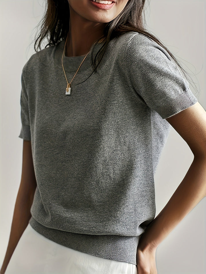 Duttini | Graceful Short Sleeve Knit Sweater for Every Occasion