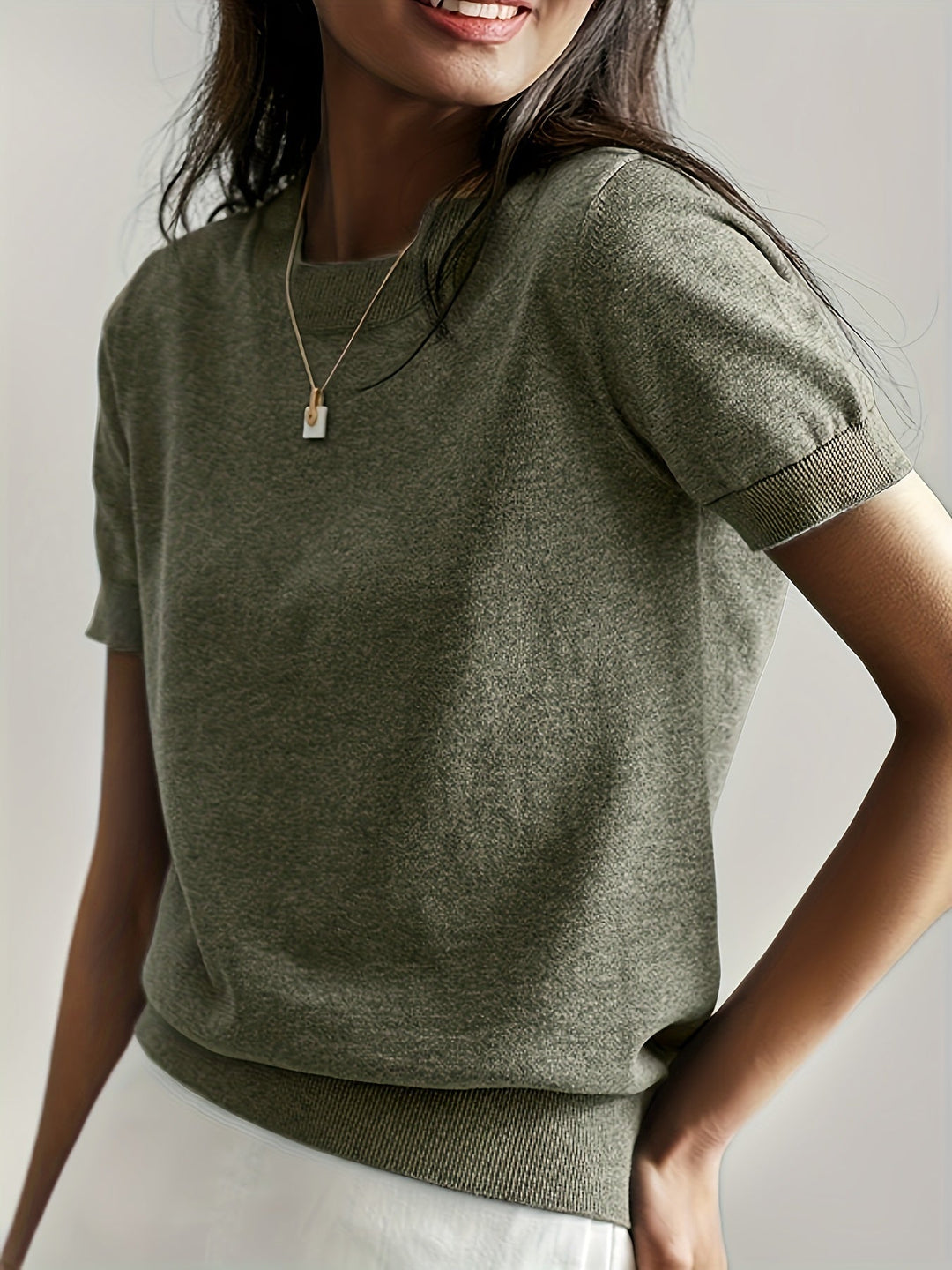Duttini | Graceful Short Sleeve Knit Sweater for Every Occasion