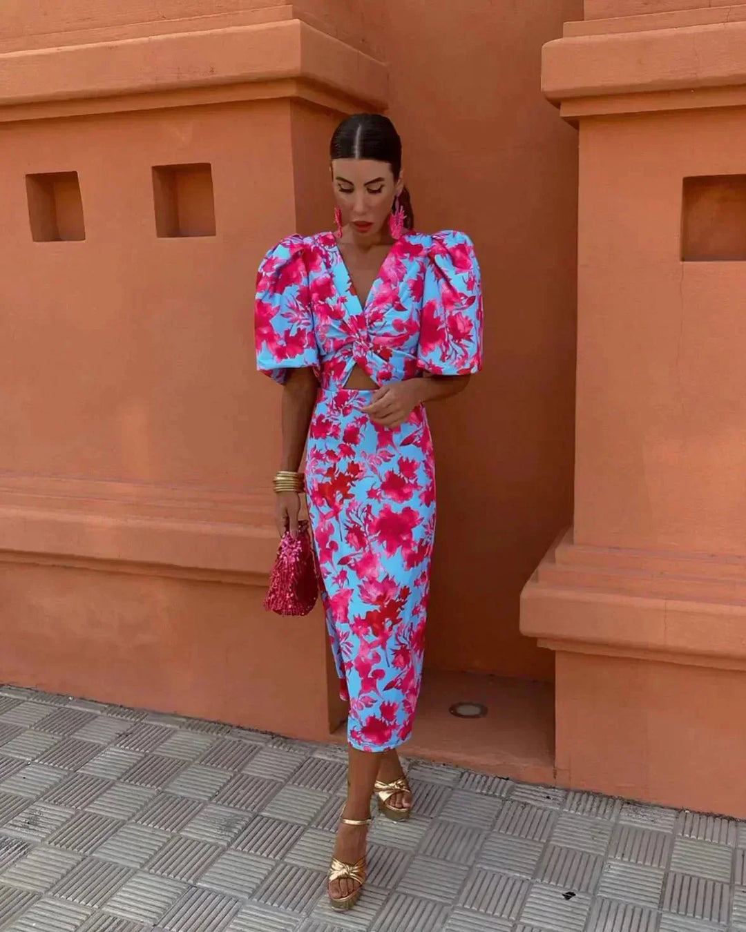 Duttini | Romantic Wedding Guest Midi Dress in a Flattering Cut