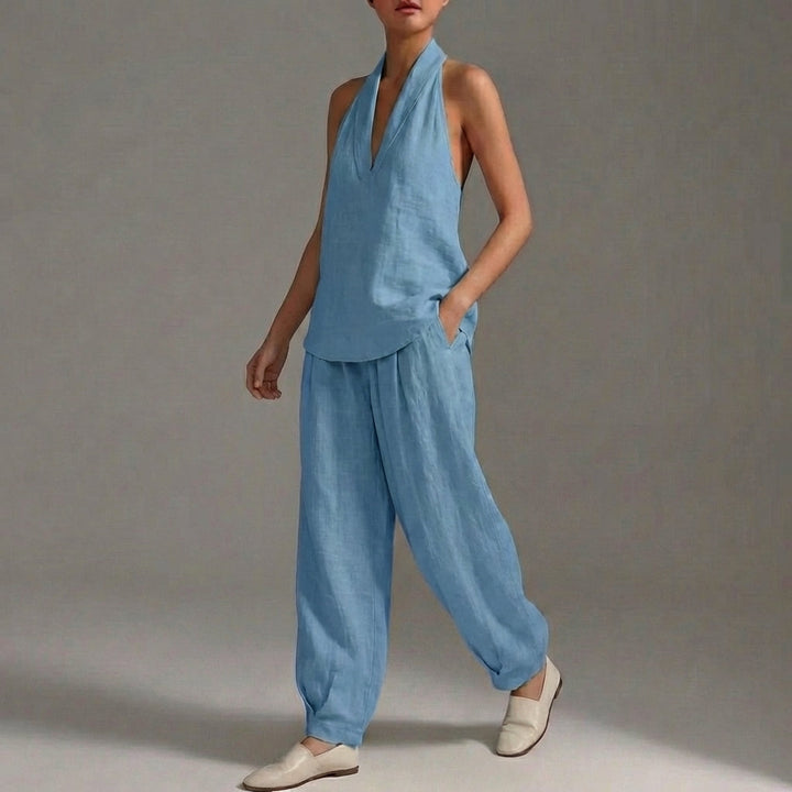 Duttini | Lightweight Two-Piece Halter V-Neck Suit With Wide-Leg Trousers