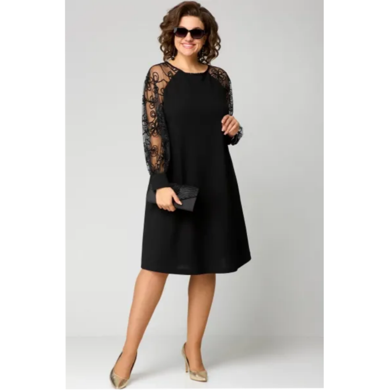 Duttini | Elegant Lace Dress Made to Turn Heads