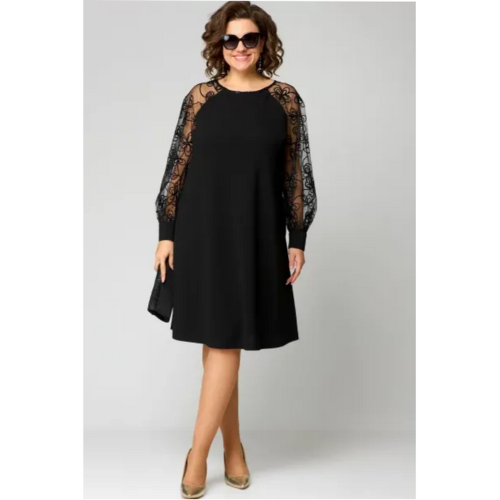 Duttini | Elegant Lace Dress Made to Turn Heads