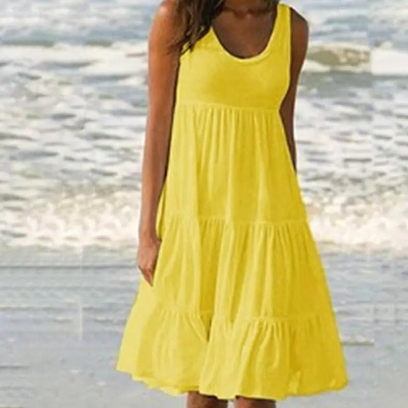Duttini | Flowing Solid Bodycon Dress With Open Back with Graceful Drape