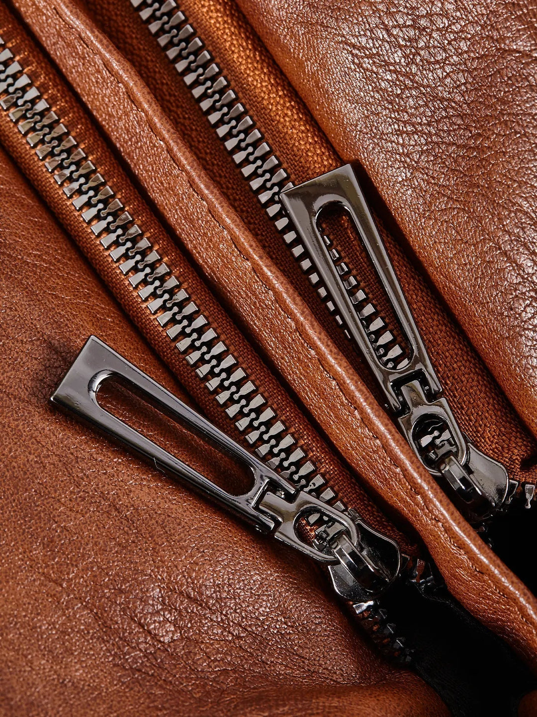 Duttini | Multi-Pocket Shoulder Bag, Adjustable Strap