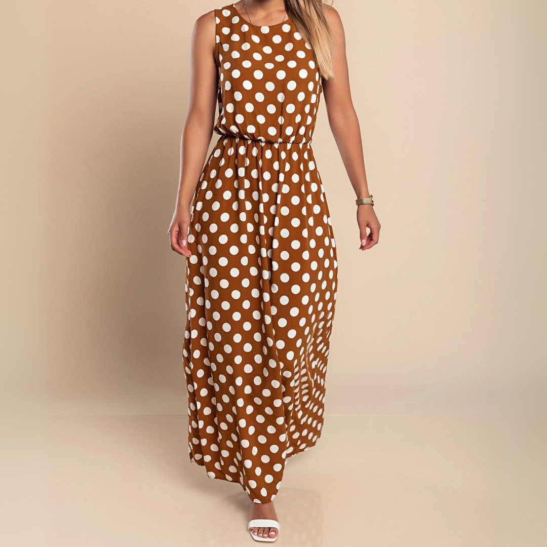 Duttini | Chic Polka Dot Maxi Dress in a Flattering Cut